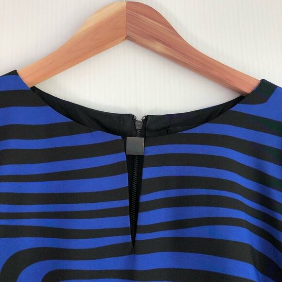 Tahari Arthur S. Levine cobalt and black wavy design shift dress keyhole size 8 - Picture 6 of 10